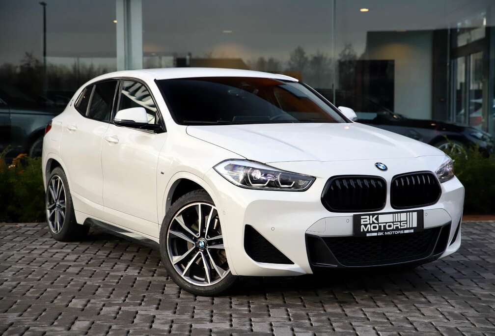 BMW xDrive25e M-PACK-HUD-CARPLAY-CAMERA-AMBIANT-LED