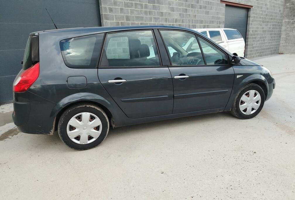 Renault Scénic 1.5 dCi 7place clim toit panoramique1er pro