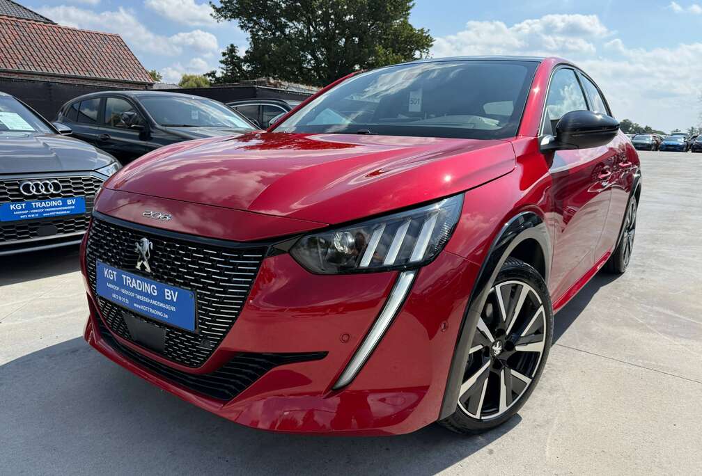 Peugeot 1.2i 101PK GT-LINE NAVIGATIE LEDER VIRTUAL CAMERA CARPLAY PDC FULL LED ALU