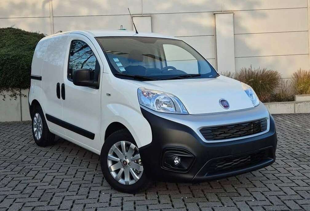 Fiat COMME NEUVE2950km GPS AIRCO JANTES