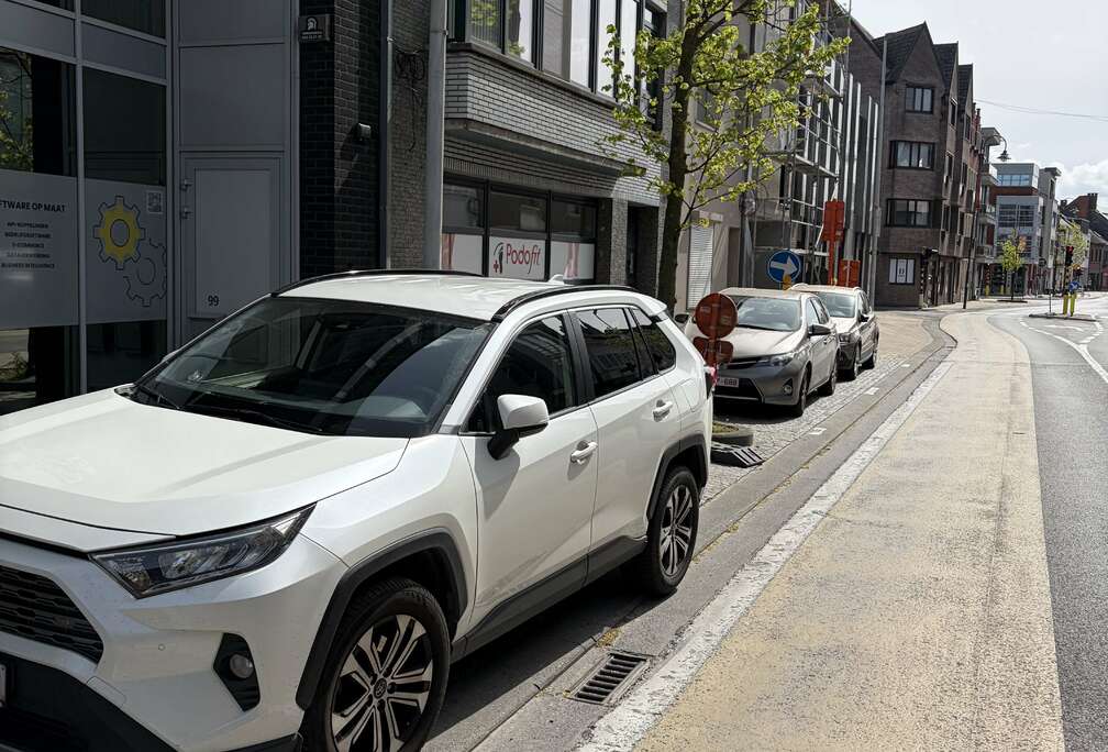 Toyota RAV4 2.0i AWD Premium CVT