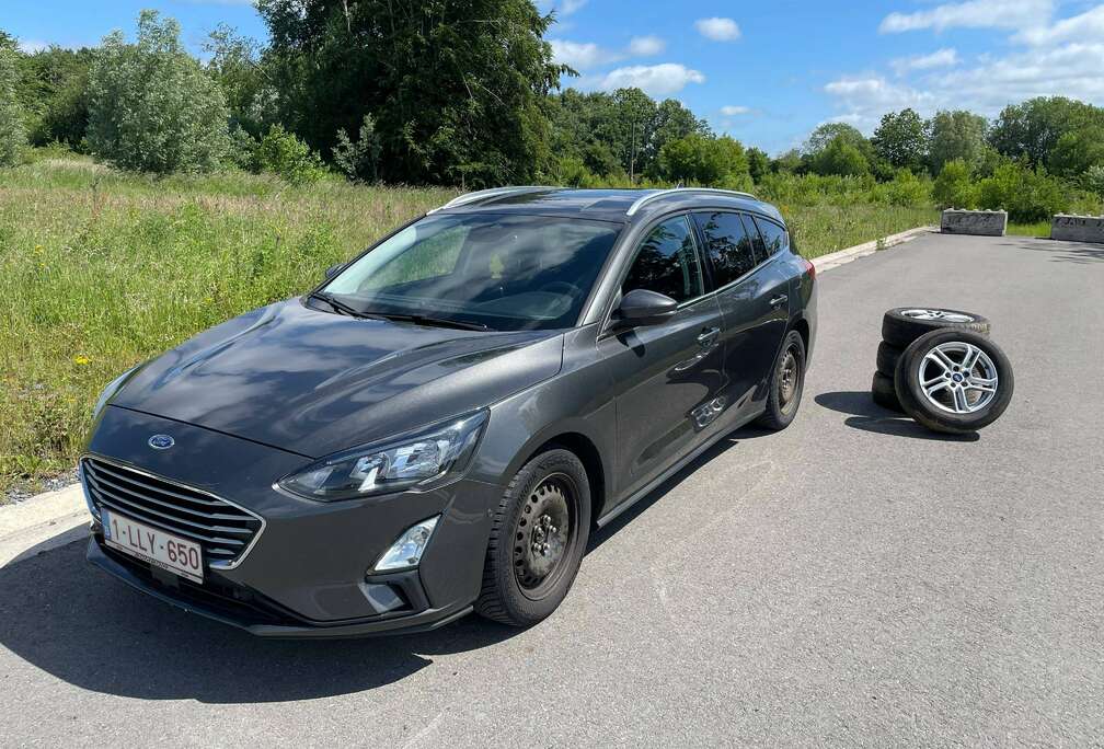 Ford Focus 1.0 EcoBoost Connected