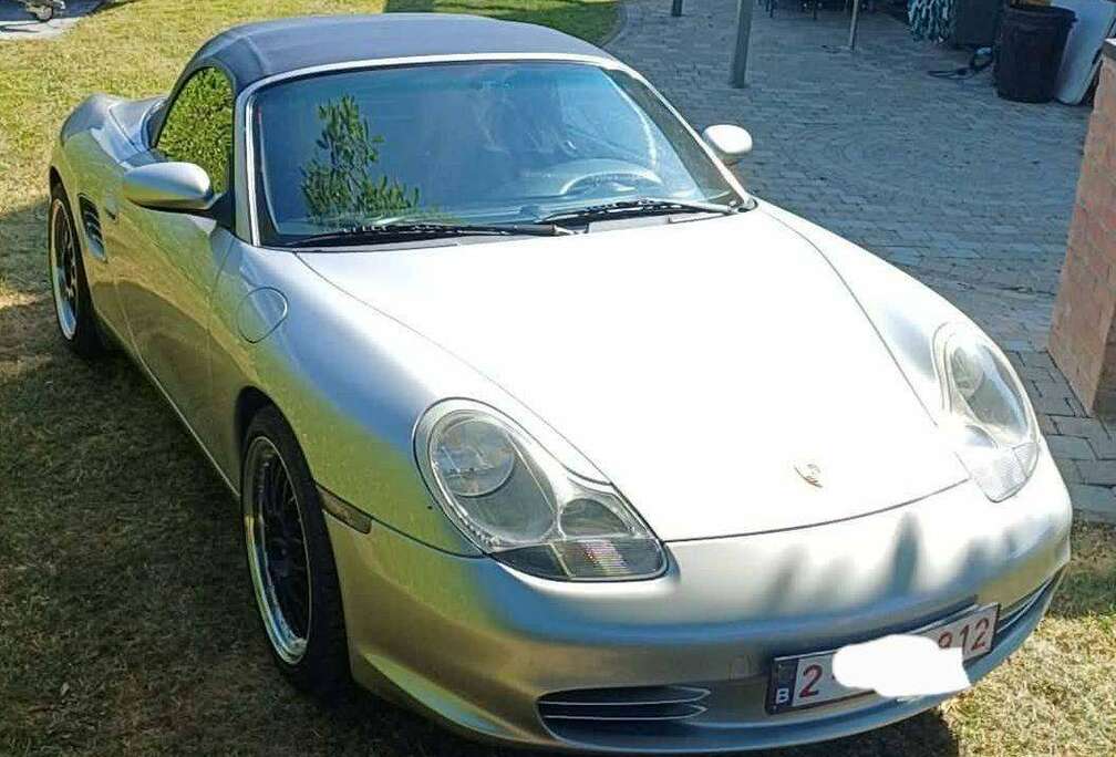 Porsche Boxster 2.7i