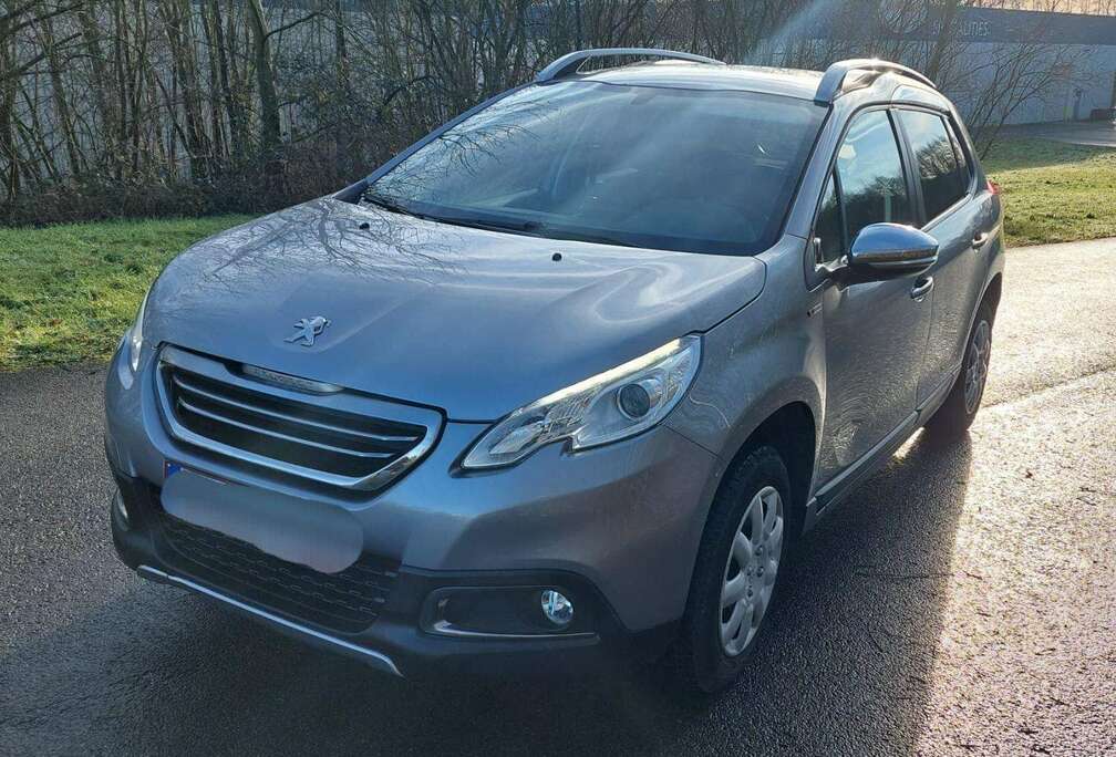 Peugeot 2008 1.2i PureTech Access