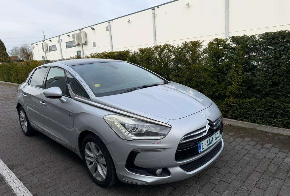 Citroen DS5 2.0 HDi So Chic