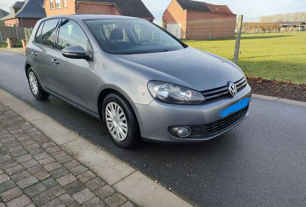 Volkswagen Golf 1.6 TDI DPF Comfortline