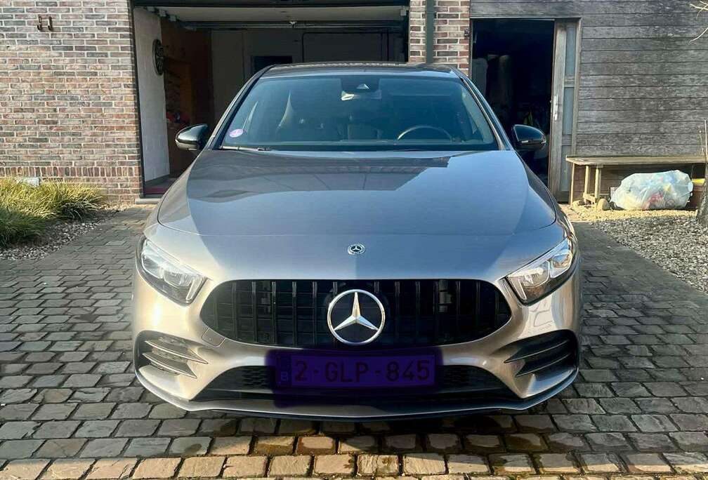 Mercedes-Benz A 180 (EU6AP)