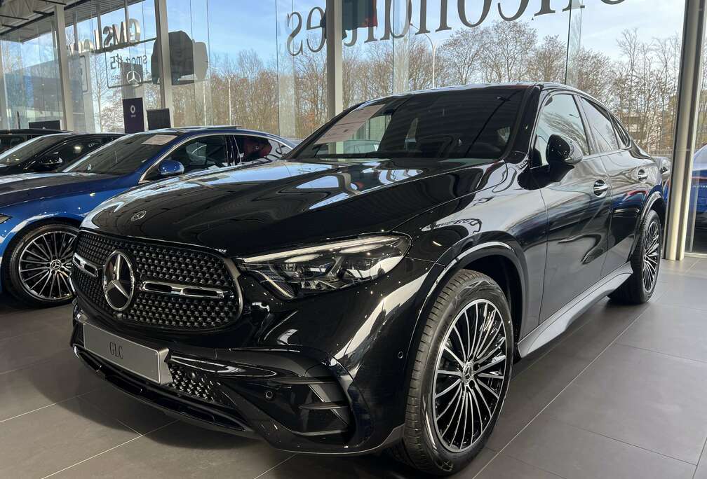 Mercedes-Benz Coupé 200 4MATIC Star Edition