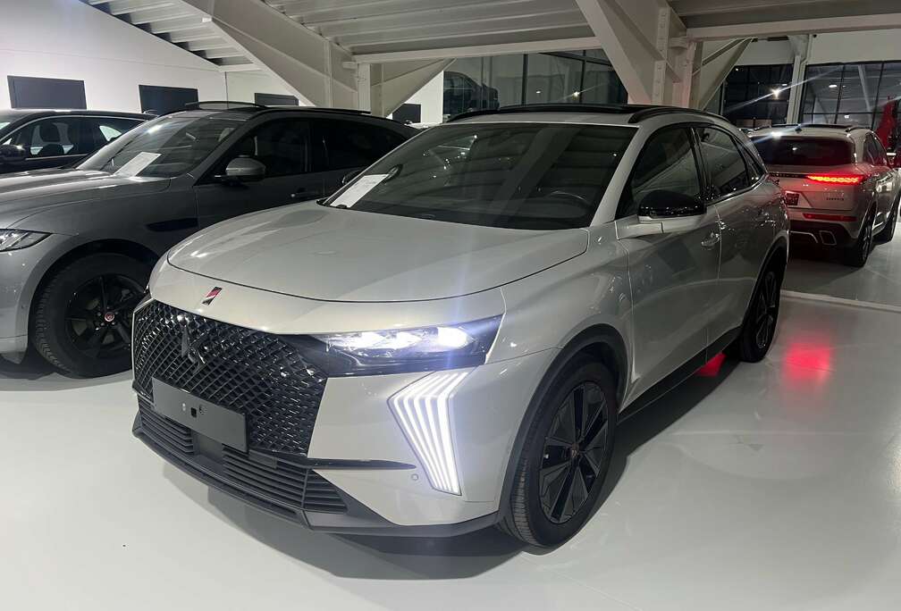 DS 7 PHEV 1.6 E-TENSE Performance Line plug in hybride