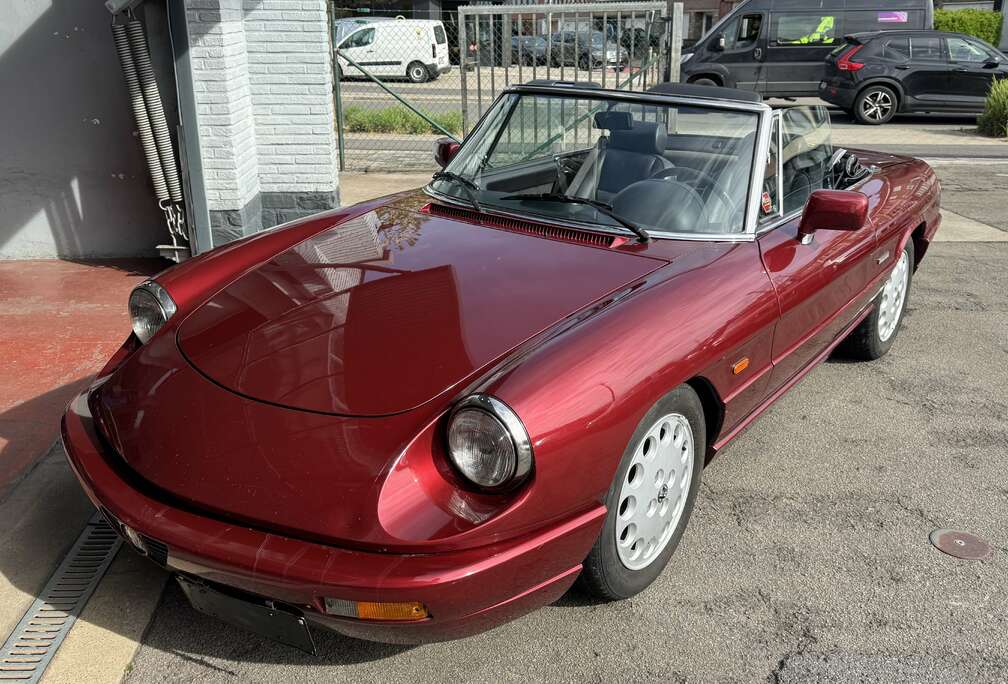 Alfa Romeo Alfa Spider 2.0i  Oldtimer 2 proprio  103.000kms