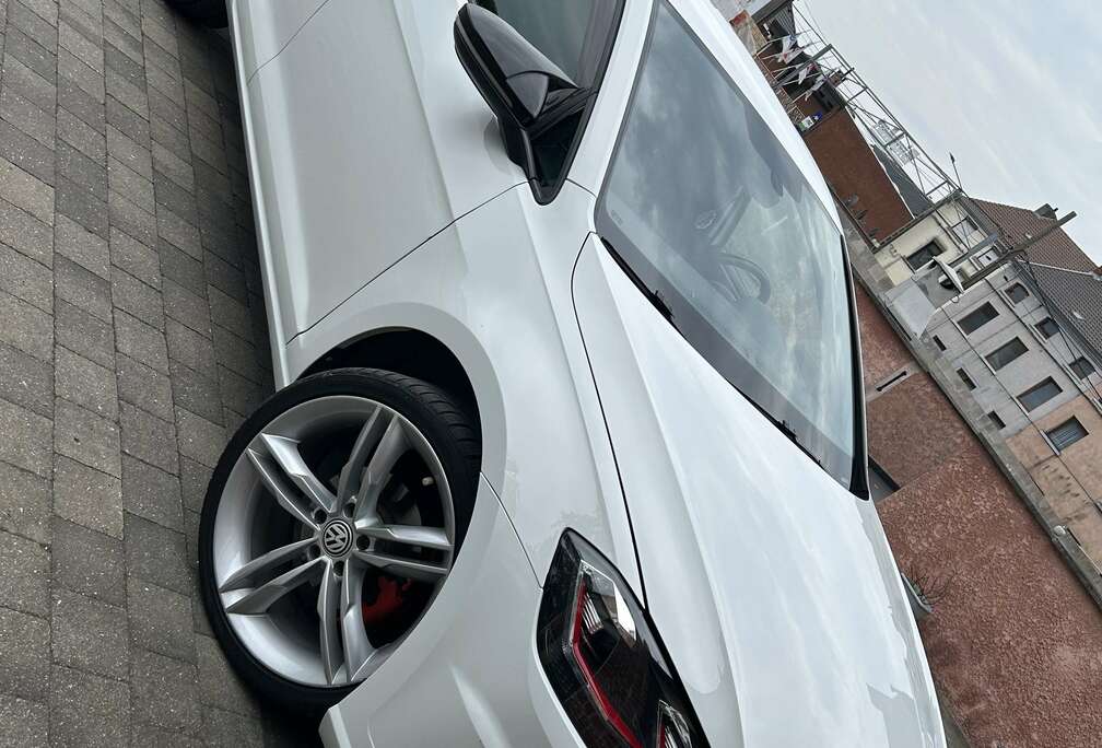 Volkswagen 1.0 TSI BMT Sound
