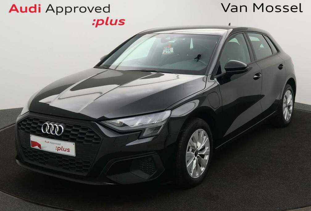 Audi Sportback PHEV Audi A3 Sportback Attraction 40TFSIe 204PK *AUTOMAAT*ACC*VIRTUAL COCKPIT*NAVI*APP-CONNECT*...*