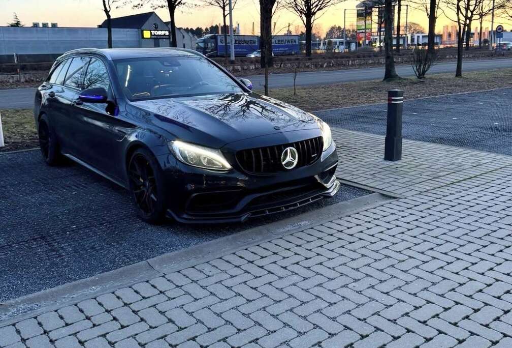 Mercedes-Benz S (lichte Vracht)