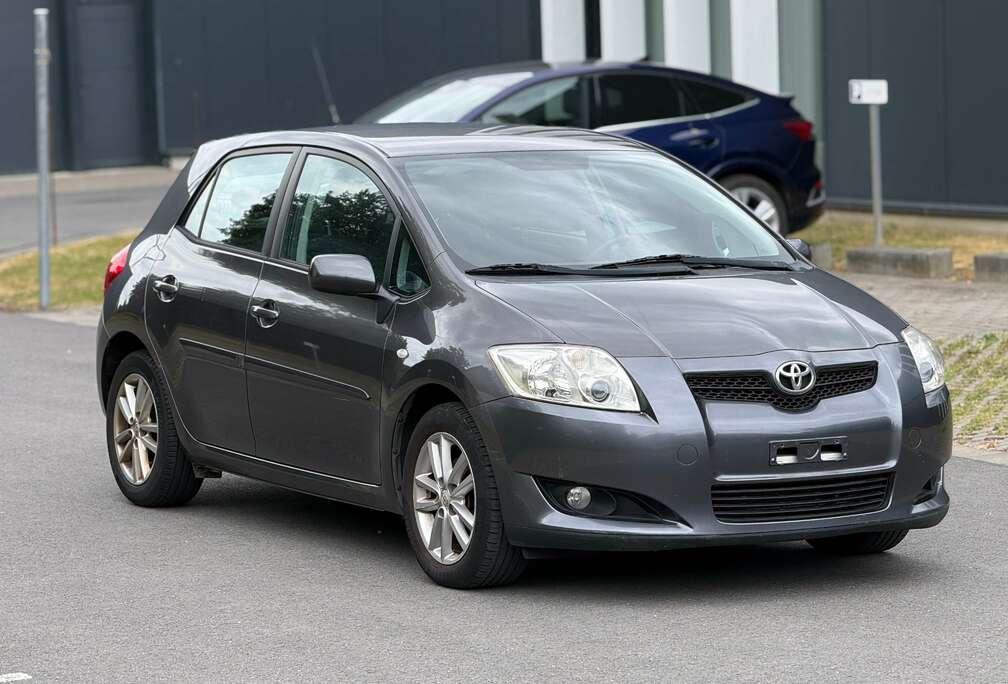 Toyota 1.6i Dual VVT-i 16v Punch // 1er Pro // Carnet