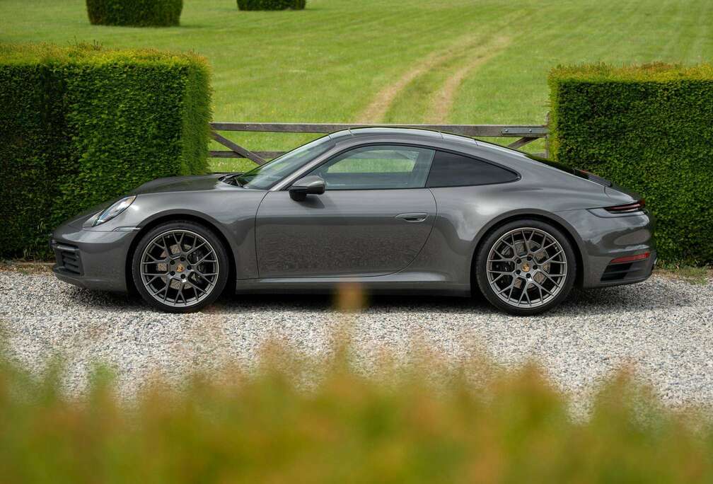 Porsche Carrera 4 - Just Serviced