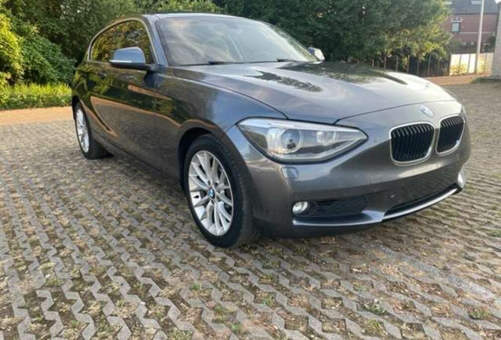 BMW 125i