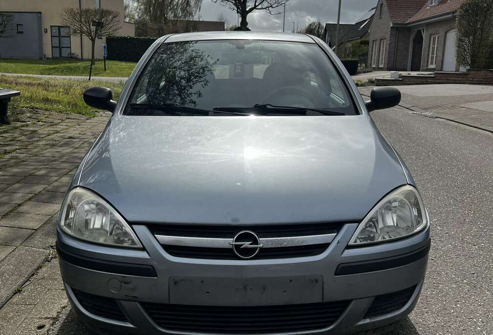 Opel 1.2i XEP 16v Essentia Easytronic