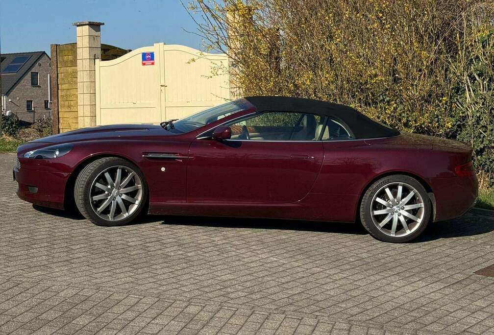 Aston Martin DB 9 Volante 5.9i V12 Touchtronic