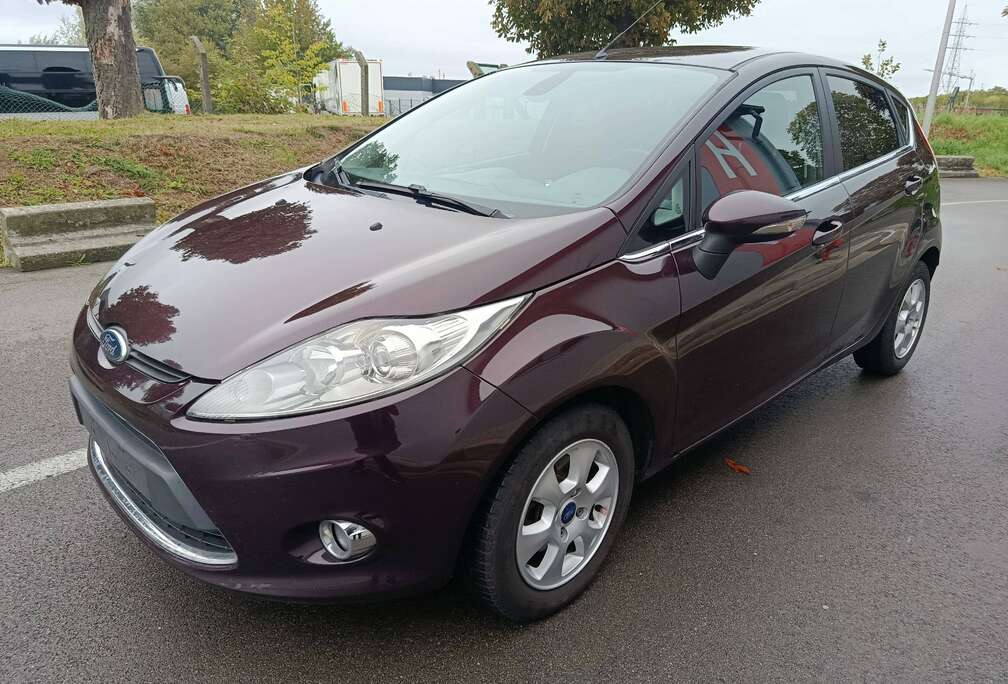 Ford Fiesta 1.6 TDCi Titanium ECOnetic DPF