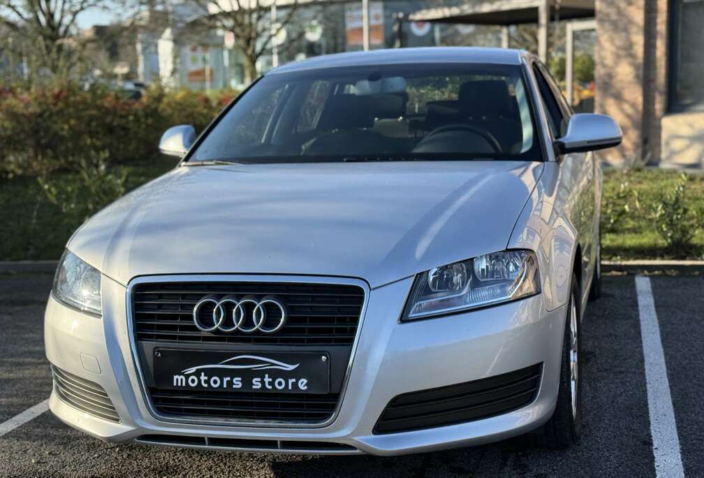 Audi A3 Sportback 1.4 TFSI Ambiente//54000km