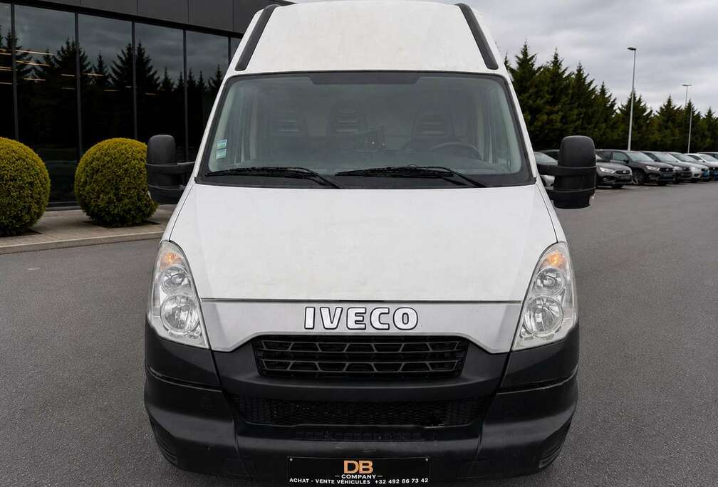 Iveco 35C13SV 2.3 Turbo HPI (EU5) Garantie 12 mois