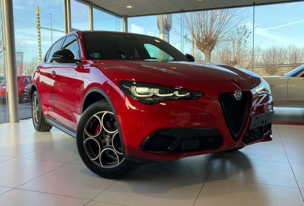 Alfa Romeo SPRINT 210 PK Q4  TREKHAAK+SPORTZETELS  GARANTIE