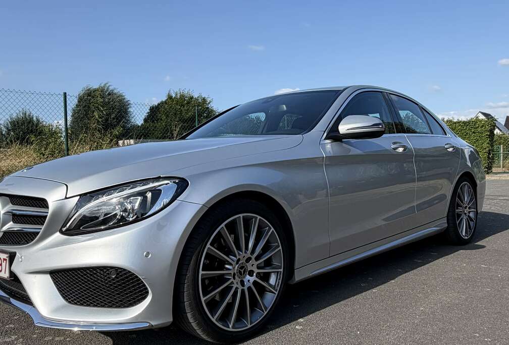 Mercedes-Benz Mercedes C 200D / AMG / Full Options