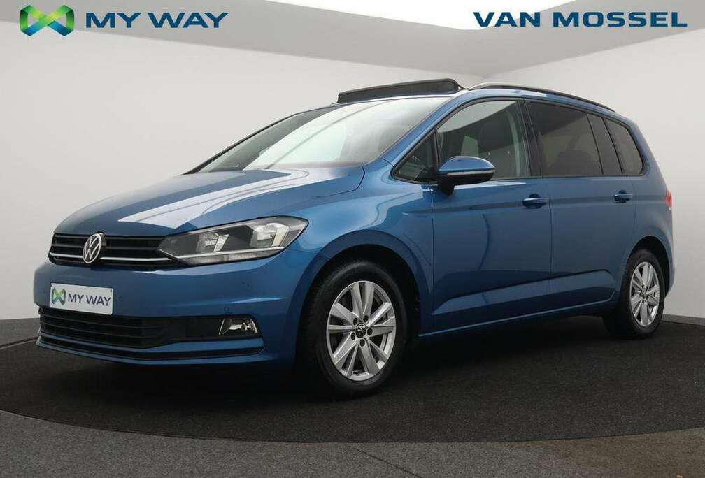 Volkswagen Touran Trendline 1.5TSI 150PK *PANODAK*7 ZITPLAATSEN*CAMERA*ACC*PDC*APP-CONNECT*...*