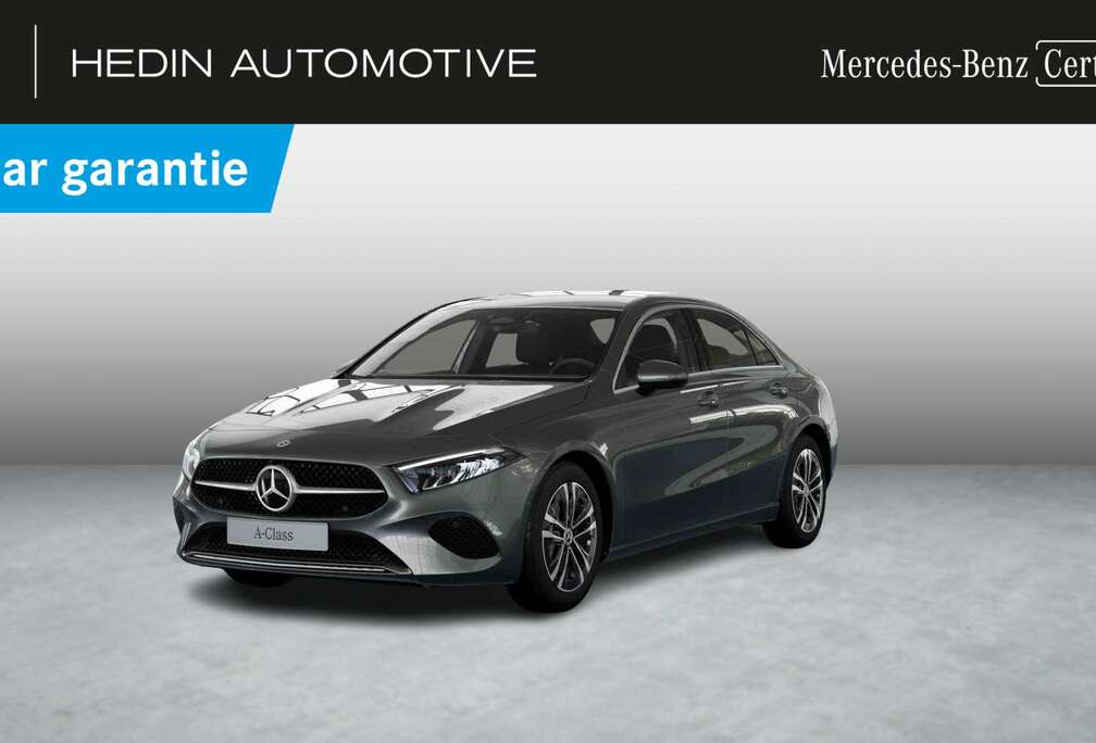 Mercedes-Benz Limousine A Business Line Smartphone Integratie