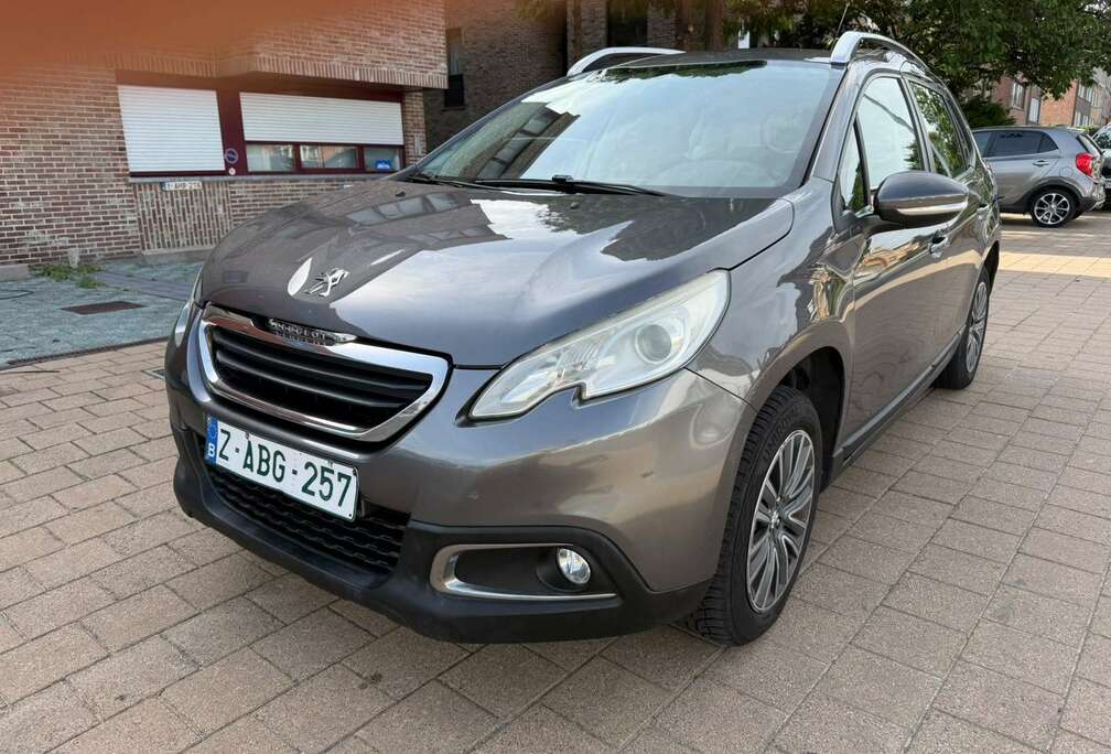 Peugeot 2008 1.2i Active