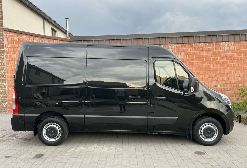 Opel 2.3 Turbo D L2H2 S/S