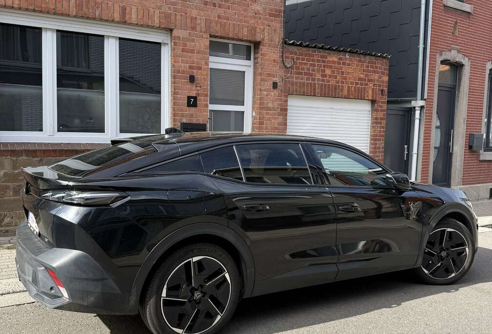 Peugeot PHEV 1.6 Turbo GT S&S (133 kW)