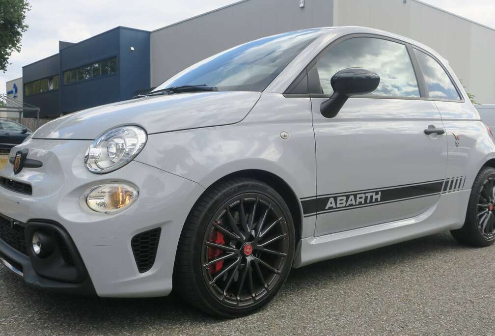Abarth 595 1.4 T-Jet Esseesse MTA (EU6D)
