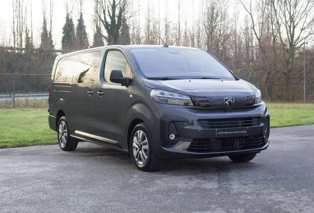 Peugeot L3H2 5pl lichte vracht 180pk/Luxury pack/360/Winterpack/Leder/Drive assist/17\