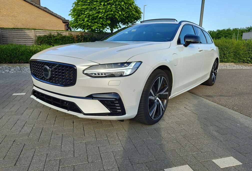 Volvo 2.0 T6 AWD PHEV R-Design met 2 jaar garantie