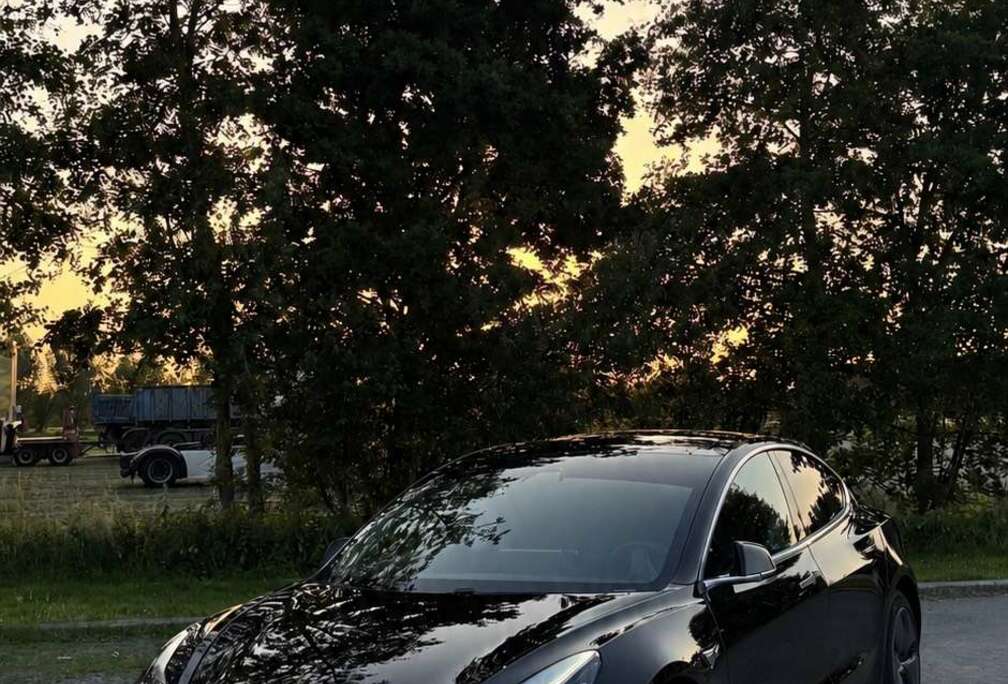 Tesla Longe Range AWD 478pk