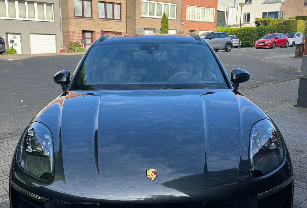 Porsche GTS 3.0 V6 Bi-Turbo PDK