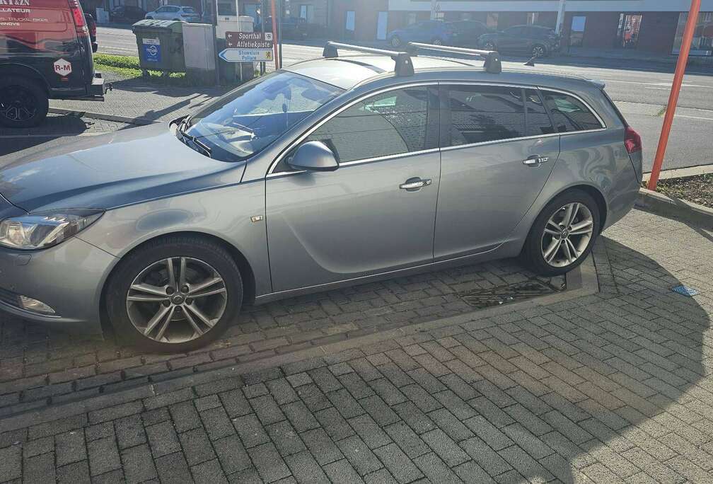 Opel Insignia Sports Tourer 2.0 CDTi Sport DPF