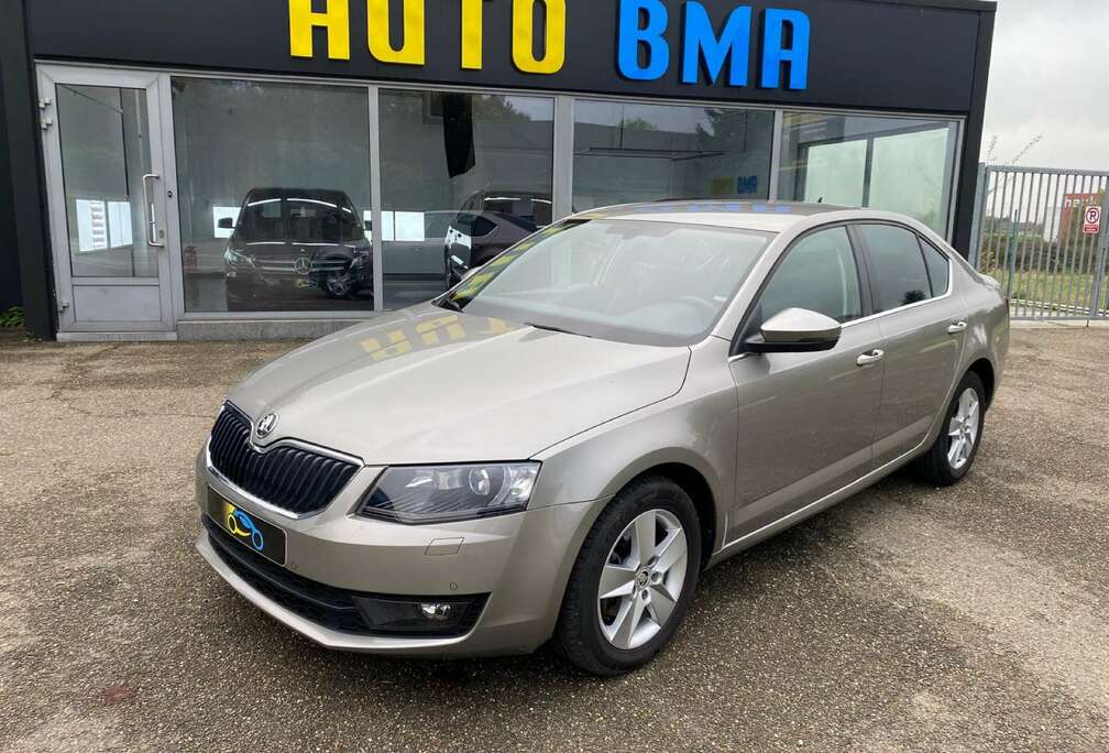 Skoda 1.4 TSI Elegance *Navi-Xenon-Leder * GARANTIE 1 AN