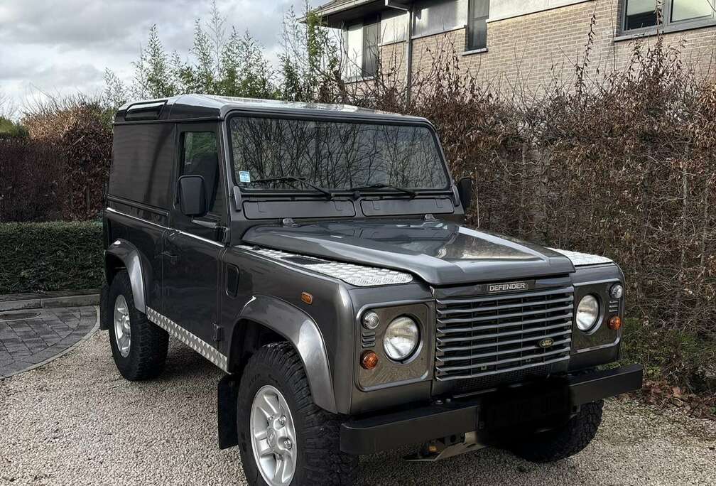 Land Rover 2.5 Turbo d5 SE