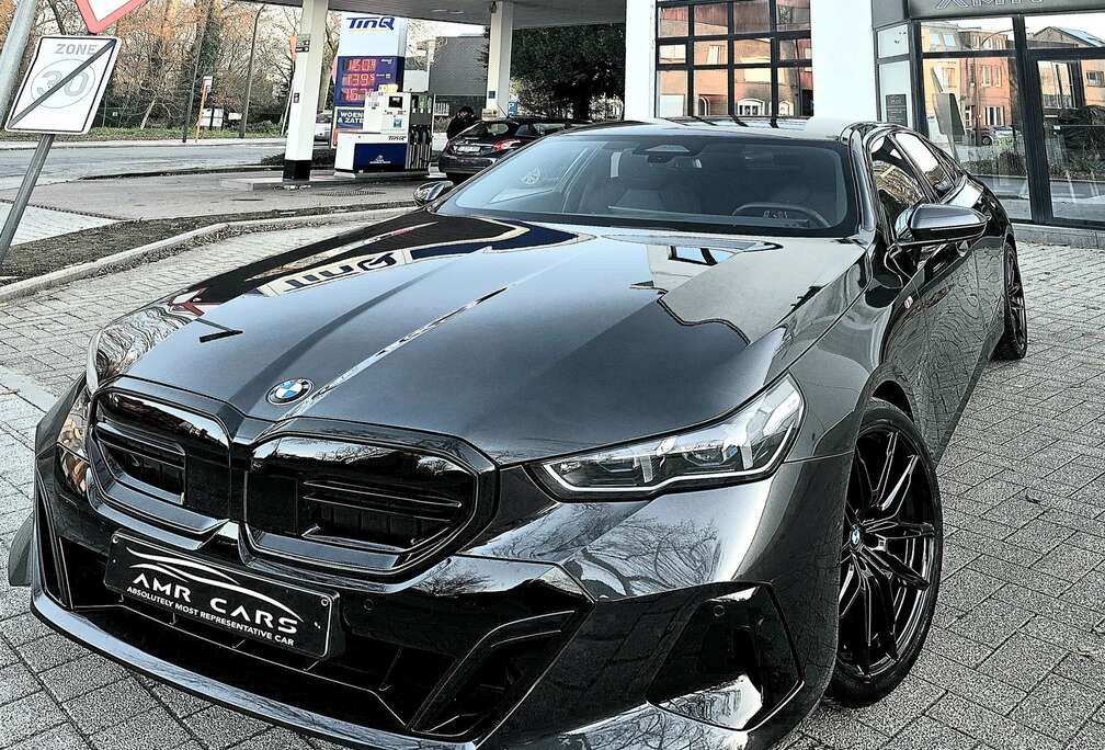 BMW 520IA M-Aerodynamic Sport-AdapCruis-Harman/Kardon