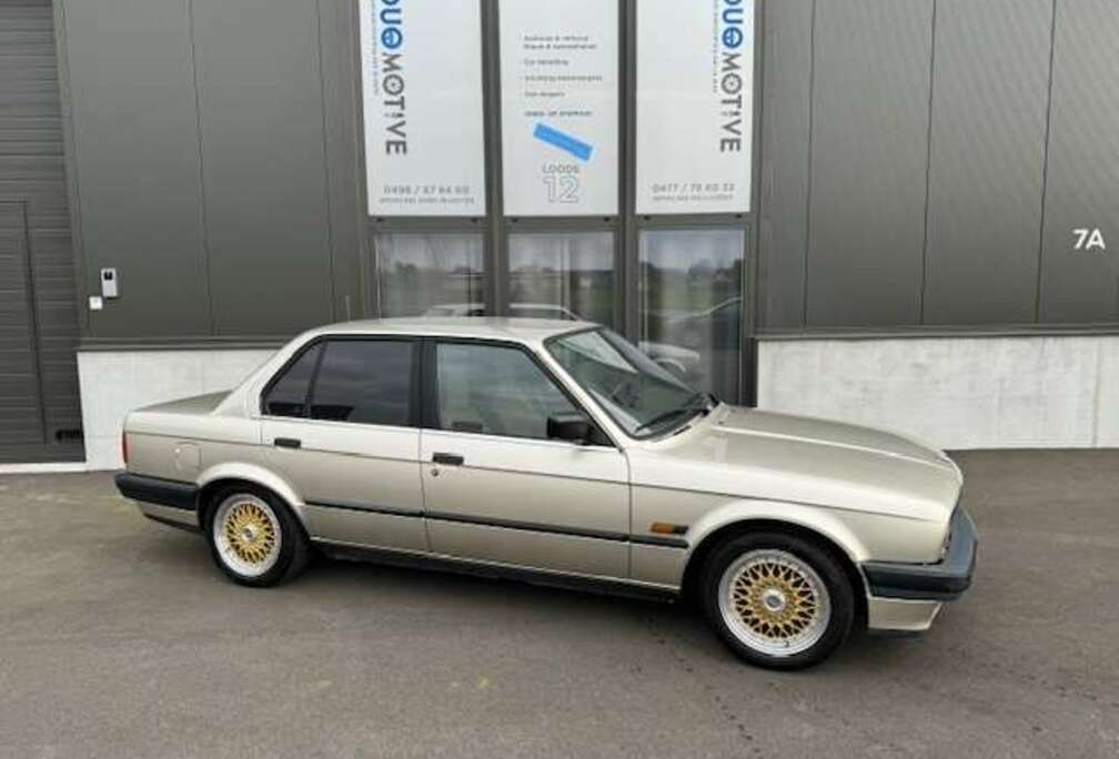 BMW PERFECT RIJDENDE OLDTIMER