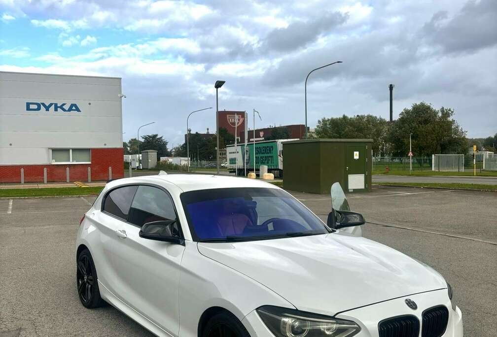 BMW 116i full pack M EXPORT OU RÉPARER ROULE TOUJOURS