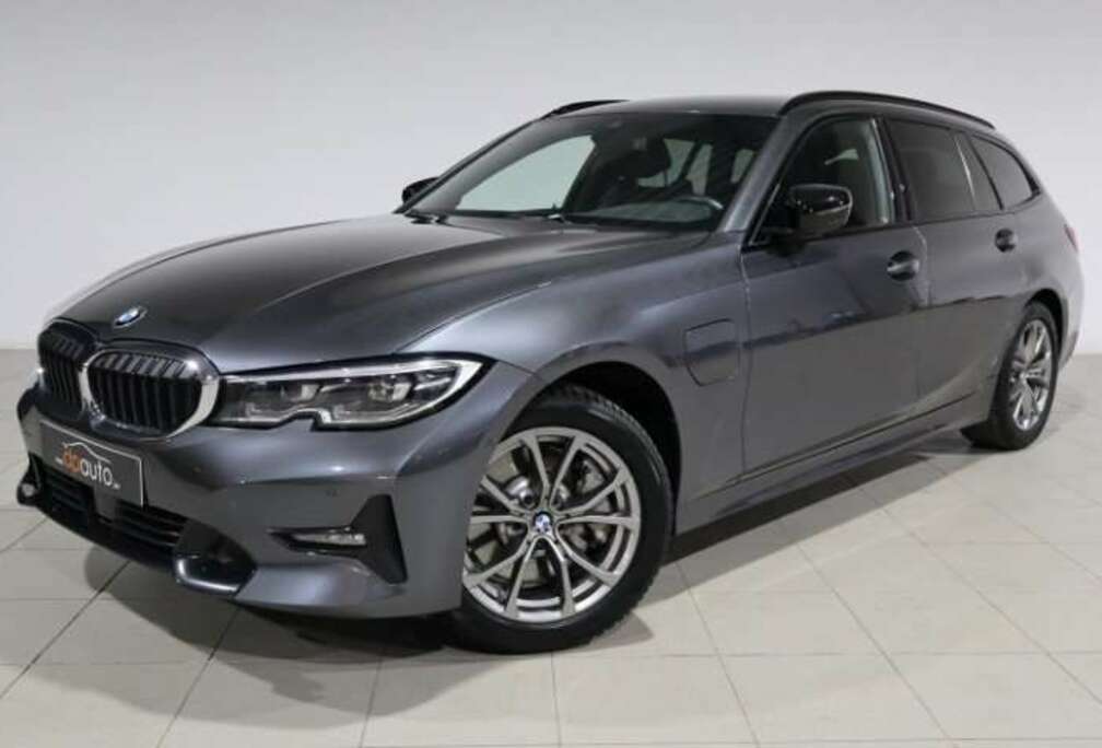 BMW 330e Touring Aut. Luxury Line