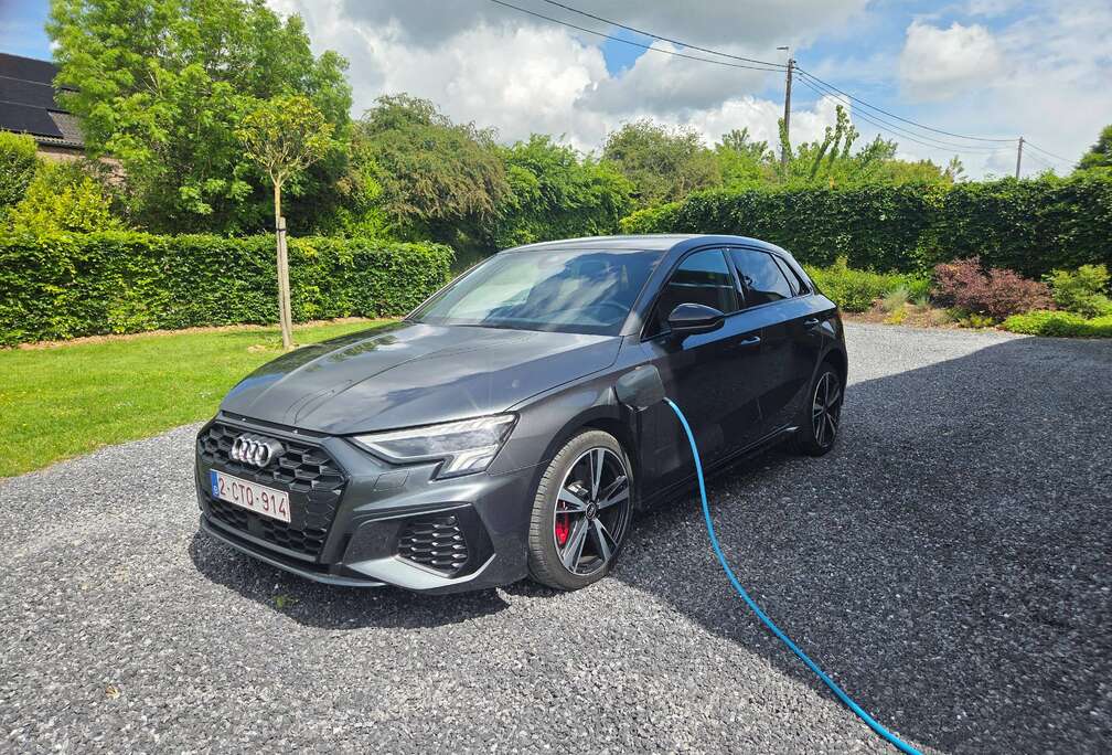 Audi Version 245 cv - GARANTIE USINE - CONTRAT ENTRETIEN AUDI - 1er propriétaire