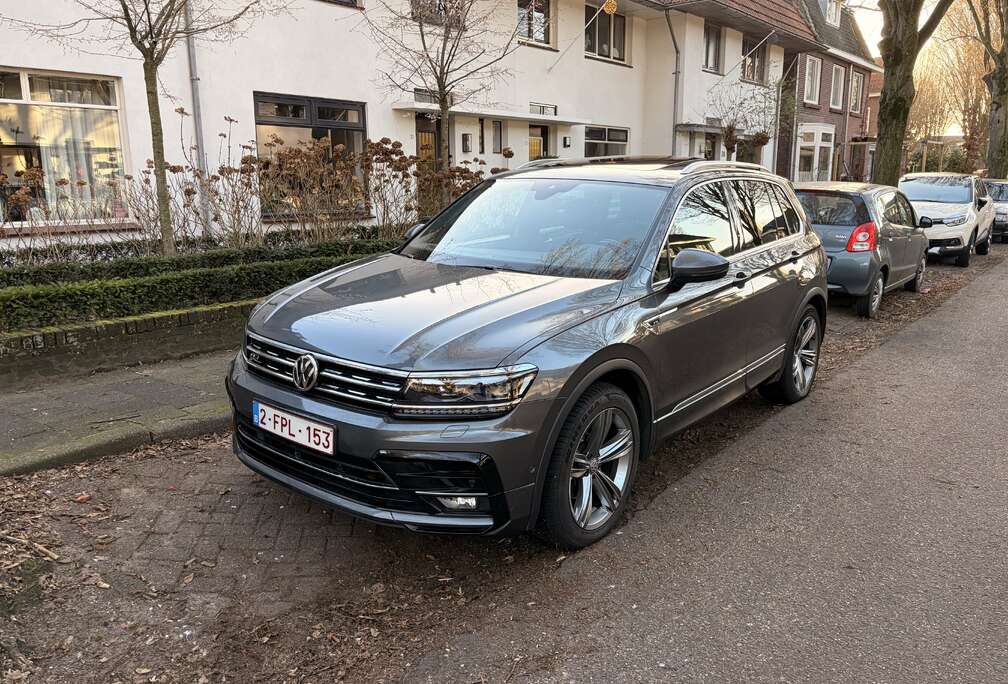 Volkswagen R-Line Platinum 2.0TDI SCR DSG