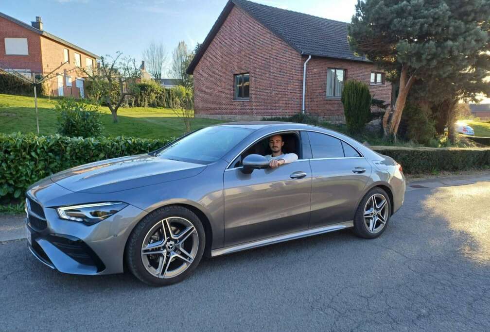 Mercedes-Benz CLA 180 AMG Line