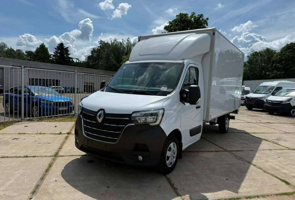 Renault (Stock ID 57738)