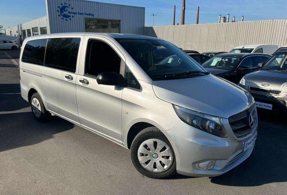 Mercedes-Benz TOURER utilitaire 11cdi BlueTec 15694€HT 1ere MAIN GAR 12M