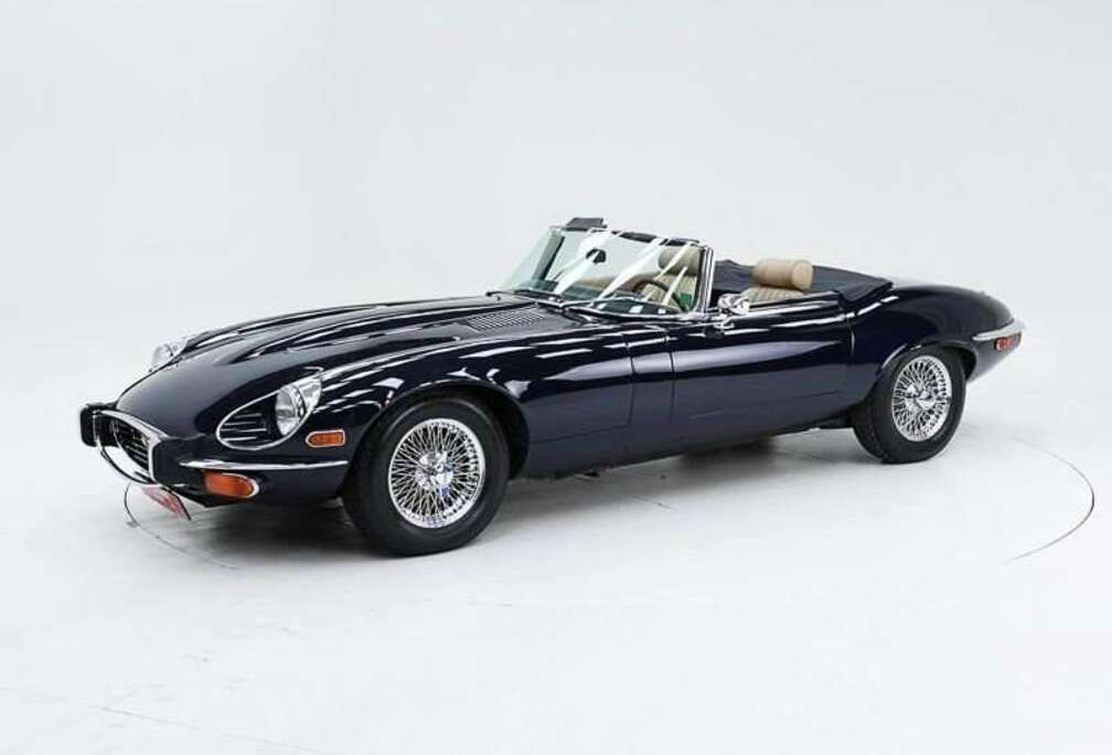 Jaguar Series 3 V12 \'73 CH2797